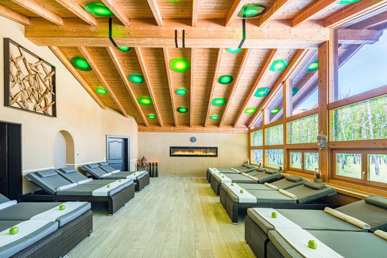 Alpin & Wellness Resort Hotel Ludwig Royal اوبرستوفن المظهر الخارجي الصورة