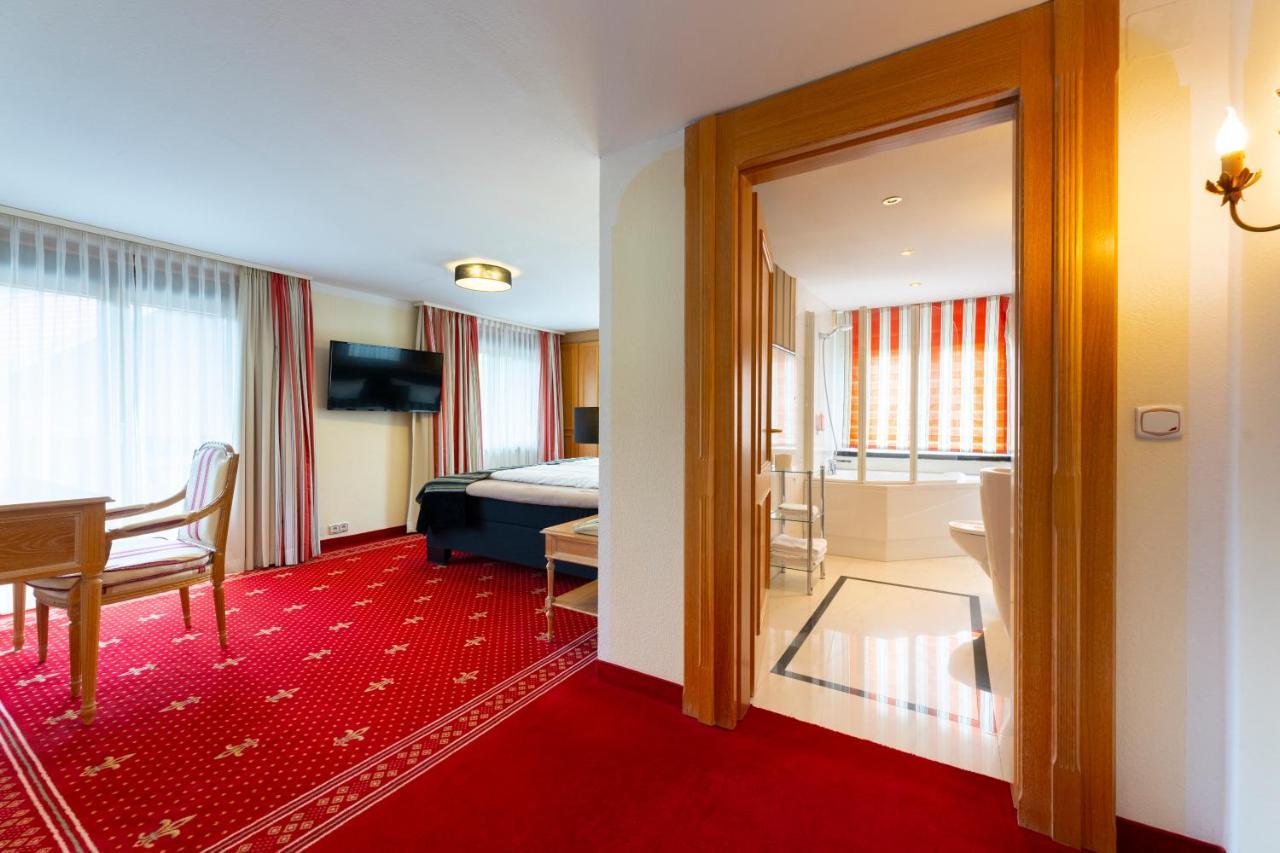 Alpin & Wellness Resort Hotel Ludwig Royal اوبرستوفن المظهر الخارجي الصورة