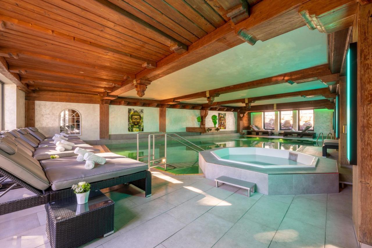 Alpin & Wellness Resort Hotel Ludwig Royal اوبرستوفن المظهر الخارجي الصورة