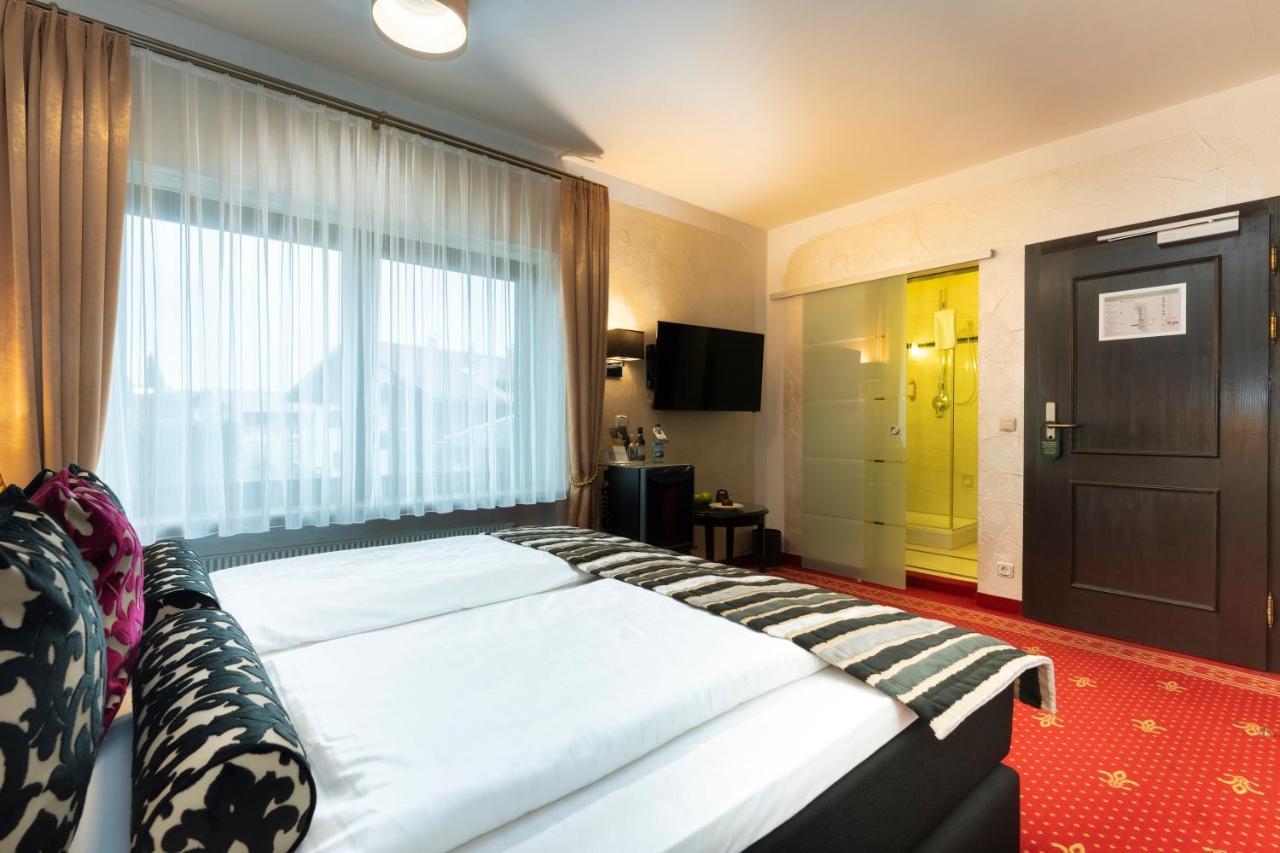 Alpin & Wellness Resort Hotel Ludwig Royal اوبرستوفن المظهر الخارجي الصورة