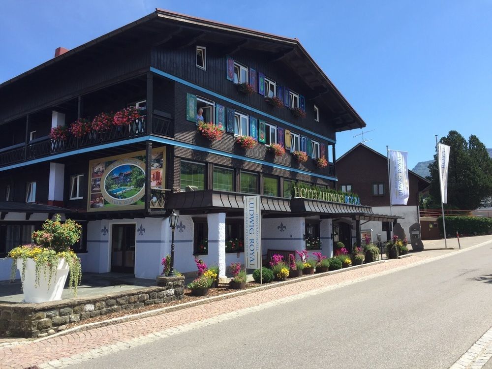 Alpin & Wellness Resort Hotel Ludwig Royal اوبرستوفن المظهر الخارجي الصورة